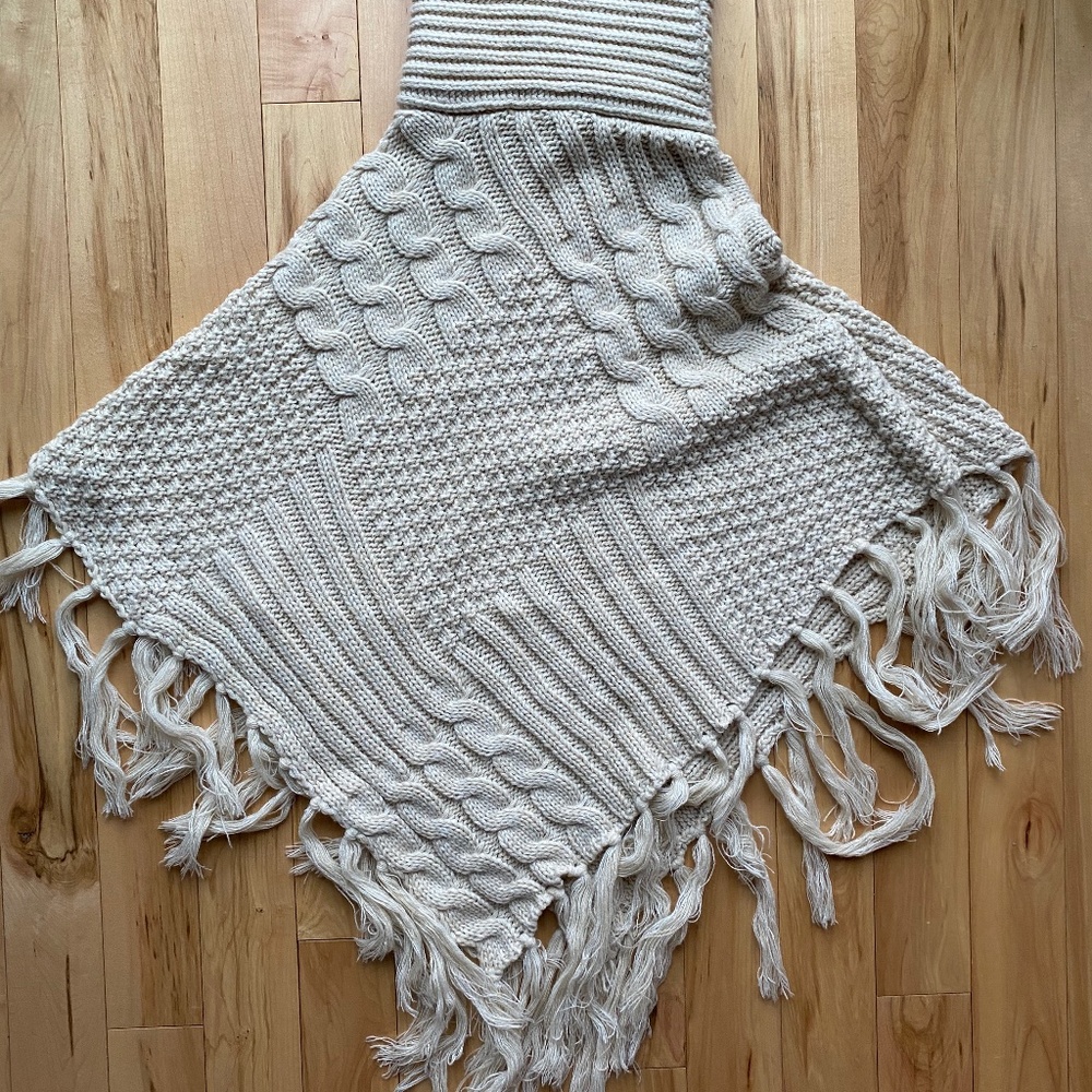 Tickled Pink Patchwork Knit Poncho - image 4